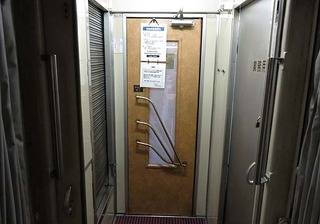 a02.jpg