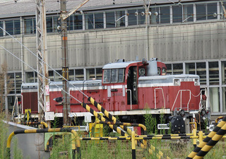 a15-DE10-1115v.jpg