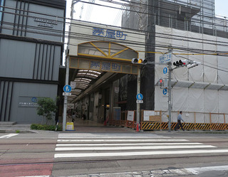 b01.jpg